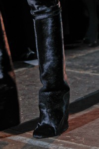 модные сапоги осень-зима 2012-2013 Givenchy