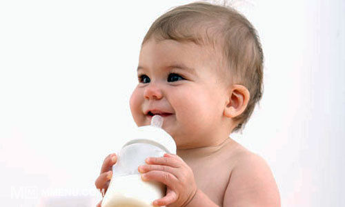 Выбираем молочную смесь ребенку